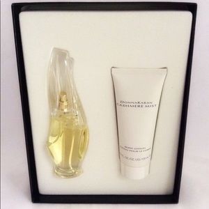 Donna Karan Cashmere Mist 2 piece gift set